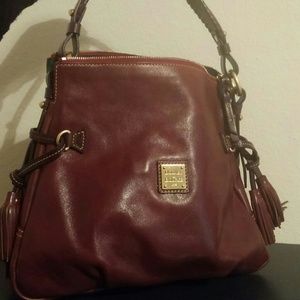 TS272 Dooney - Chestnut